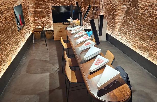 Cured Meats Gourmet Tasting with Wine Pairing in Madrid