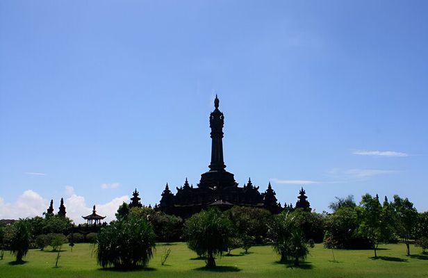 Private Half-Day Tour: Denpasar City Trip