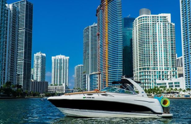 Explore Miami in Style: Private Boat Cruise Tour with Captain