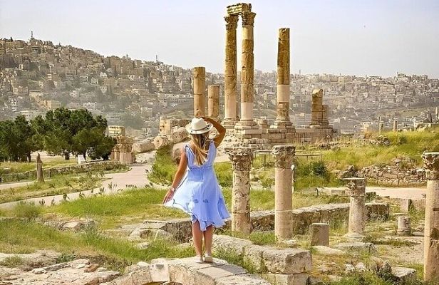 5-Day Jordan Discovery Tour: Petra, Wadi Rum, Dead Sea & Jerash