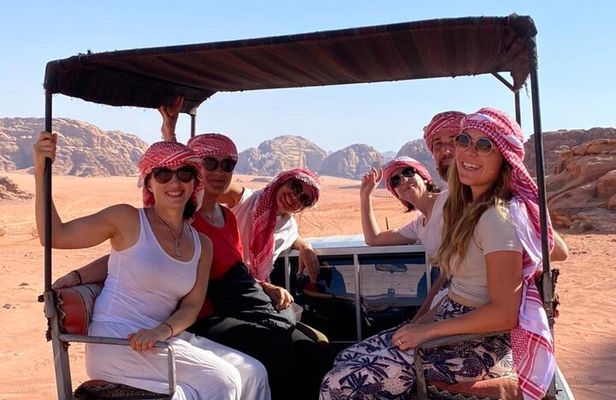 5 Day Yoga Retreat in Jordan: Wadi Rum & Petra