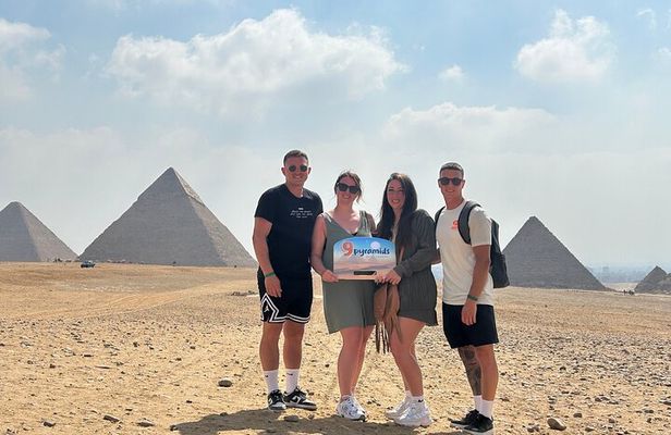 Full Day Tour at Pyramids of Giza, Museum, and Khan el-Khalili