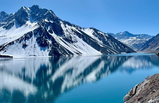 Cajon del Maipo and Embalse El Yeso with Picnic