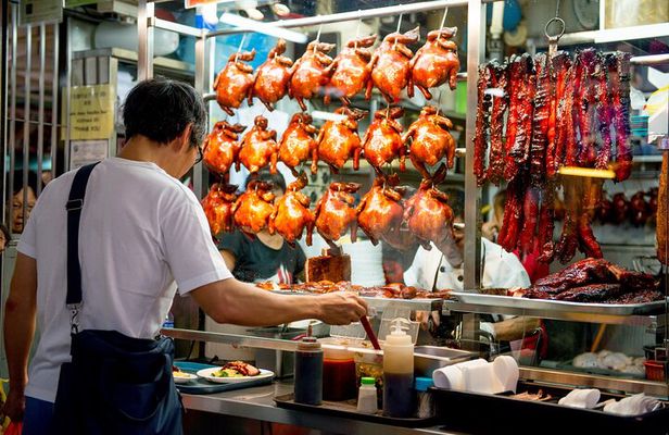 Singapore Foodie Experience Guided Tour with 5 dishes Tasting