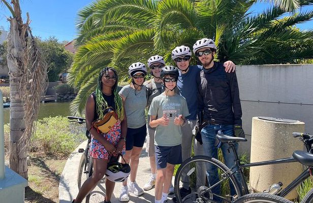 Santa Monica and Venice Beach 3-Hour Bike Guided Tour