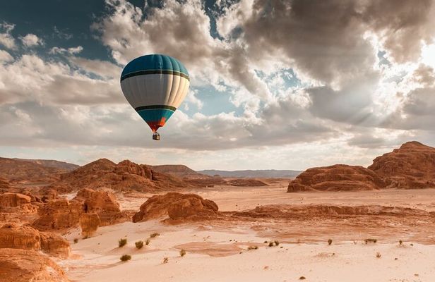 Hot Air Balloon Ride in Dubai