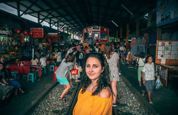 Maeklong Railway, Sugar Palm Factory & Floating Market