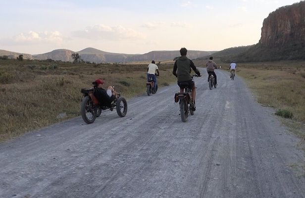 Private E-Bike Tour around Hell's Gate National Park in Naivasha