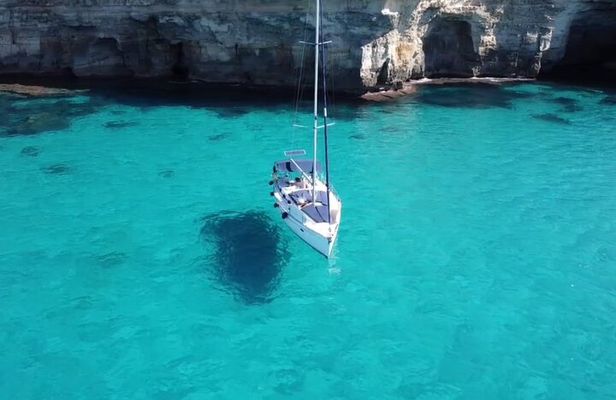 Mallorca sailing as a Local with drinks and food