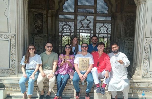 Private Lahore Full Day Sightseeing Tour