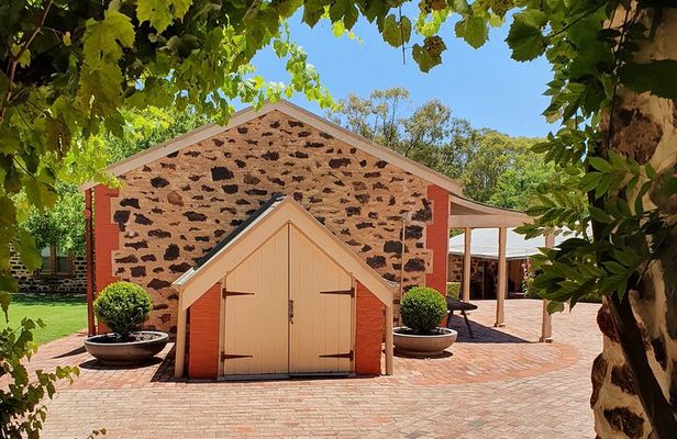 Shared Barossa Valley Full Day Tour with Tastings and Lunch