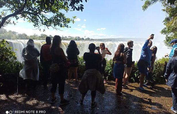 Guided Tour Of The Majestic Victoria Falls