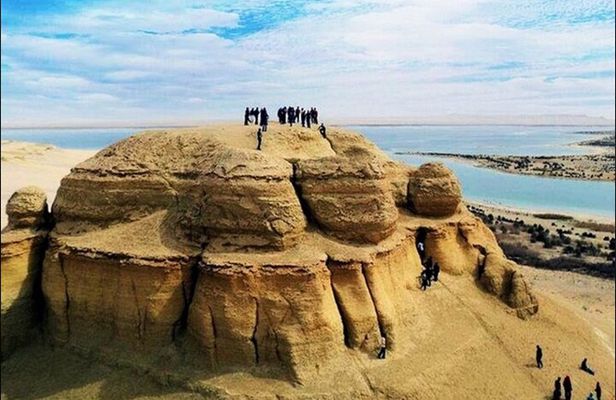 From Cairo to Whales Valley and Wadi El Rayan Waterfalls