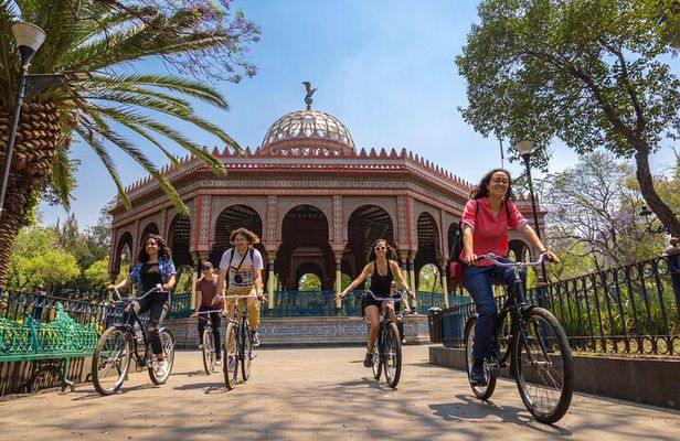 Santa Maria la Rivera, Bites and Bikes Tour