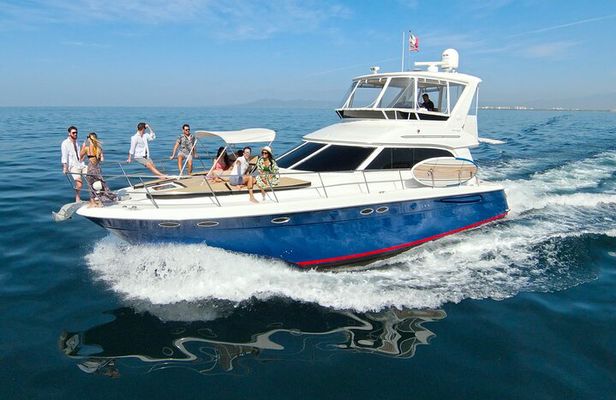 Swim & Snorkel Tour in Puerto Vallarta (Private groups/yacht)