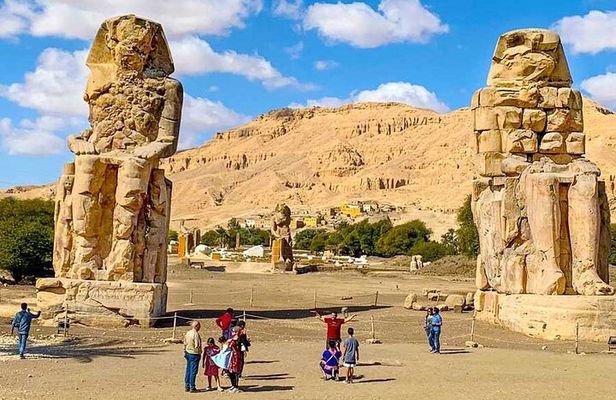 Hot Air Balloon and Full-Day Tour of Luxor including Sightseeing