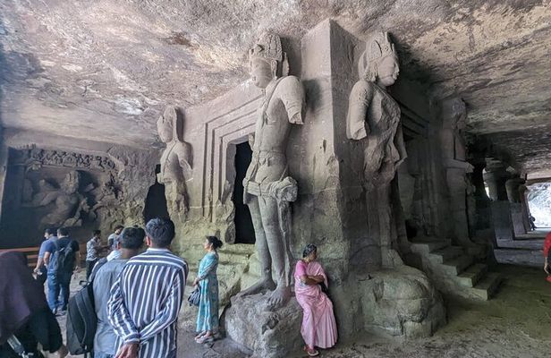 Elephanta Caves: Island Tour with a Local Guide