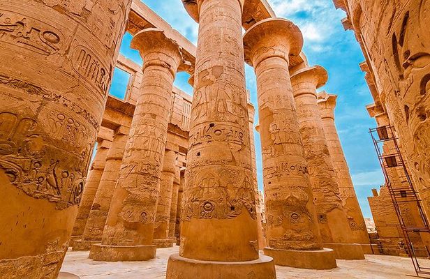 Full Day Tour in Luxor East and West Bank