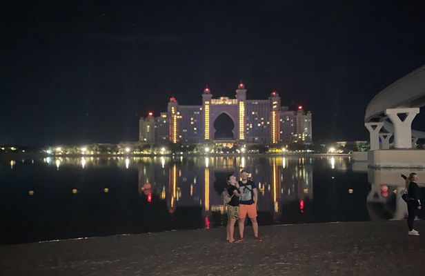 Explore Dubai By Night Tour With Dubai Mall Fountains Show