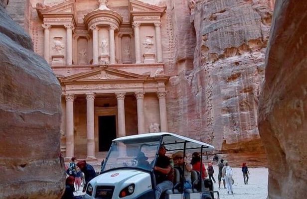 Full-Day Trip in Petra from Aqaba