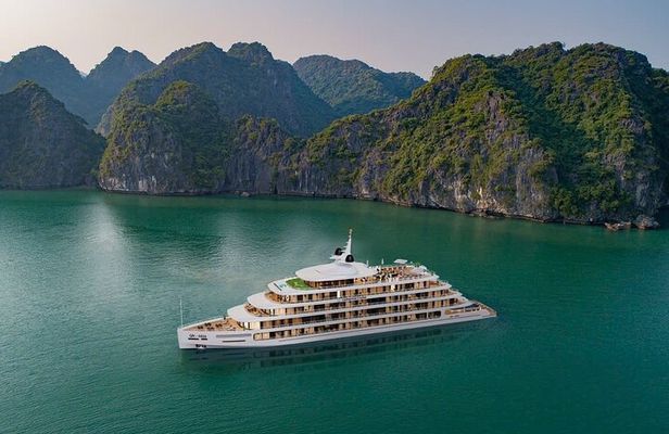 Catherine Cruise – Your Luxurious Retreat - Halong Bay 2 Day Trip