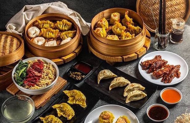 Cantonese Dimsum Cooking Lesson in Como or Lugano with Chef Ling