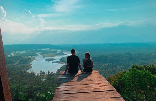 Day tour in the Puyopungo Amazon Rainforest