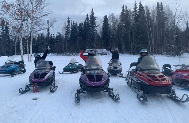 1 Hour Snowmobile Tour in Fairbanks Alaska