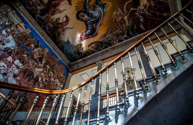 PRIVATE Tour Chapultepec Castle