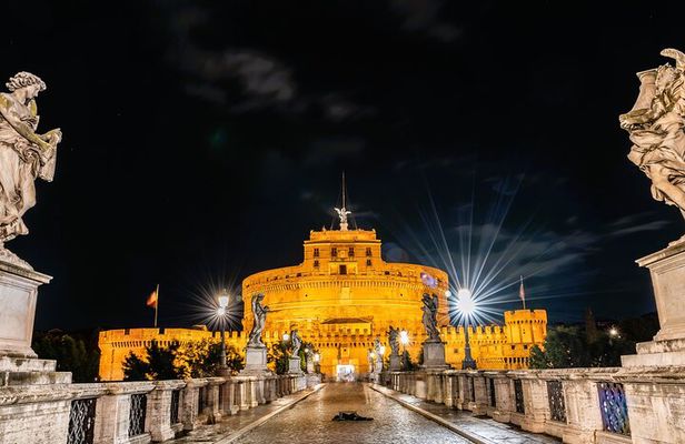 Secrets of Rome - The dark side Small Group Walking Tour