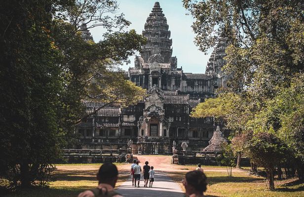 Discover the Tastes Temples and Tales of Authentic Cambodia