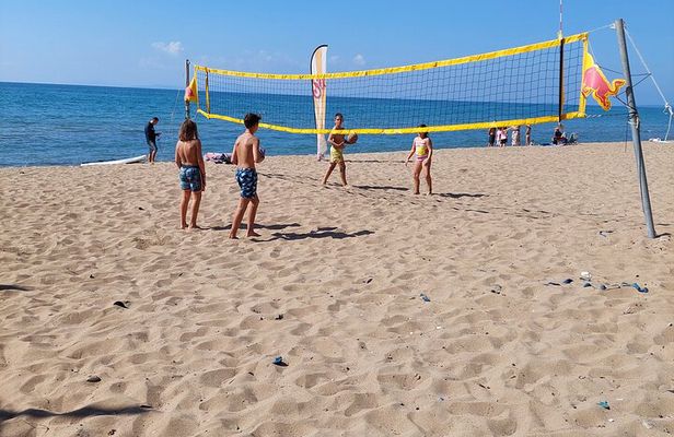 Fun with family's (sports or beach) from Katakolo Greece