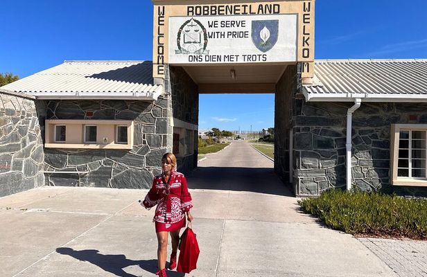 4 Day Cape Town Top Things To Do including Accommodation