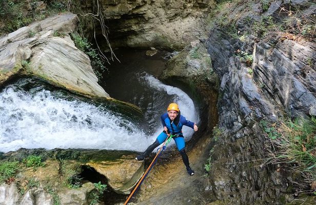 From Marbella: Guided Canyoning Tour in Sima del Diablo
