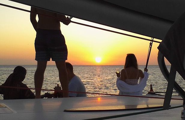 Private Catamaran - Stone Town Islands & Sandbanks (5 hrs)