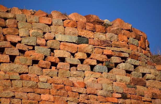 Khami Ruins Historical Tour