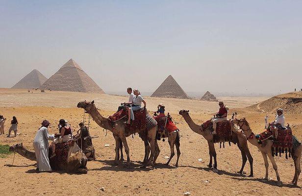 Cairo Private day tour by plane from Hurghada
