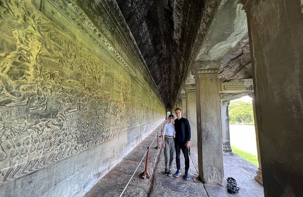 Private Angkor Wat Sunrise Tour with Lunch Included