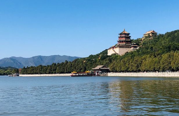 All Inclusive Tour to Summer Palace and Lama Temple