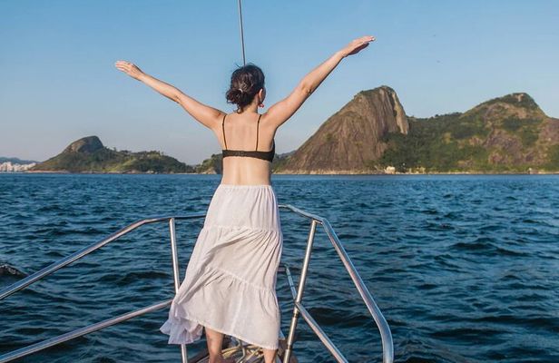 Sailboat trip to Sunset in Rio de Janeiro