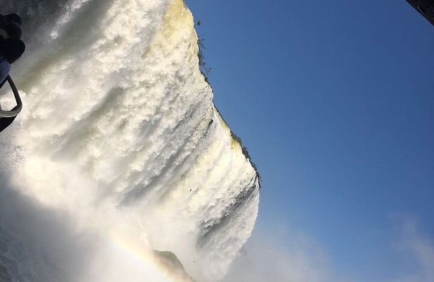 Special offer May/June private tour 2 sides of the Falls.