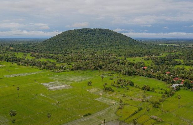 Full-Day Private Tour from Siem Reap to Battambang