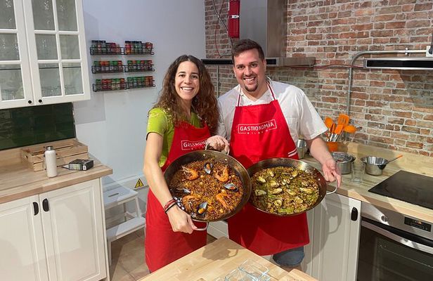 Paella Cooking Class (with Basque Sangria) in Bilbao