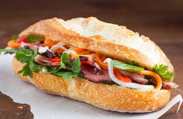 Hanoi Food and Fun - Street food walking tour