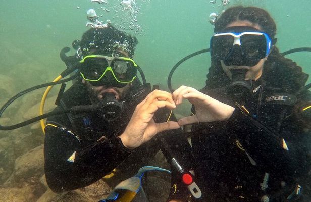 Discovery Scuba Diving in Dubai