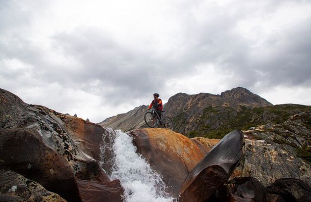 Beban Waterfall Assisted Bike Experience