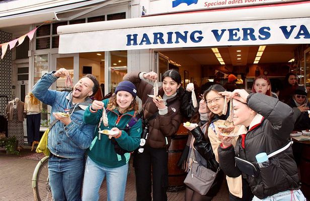 Street Food Tour of De Pijp & Albert Cuyp Market in Amsterdam