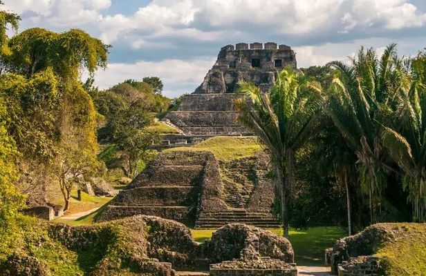 Xunantunich Maya Ruin and ATV Jungle Ride with Lunch