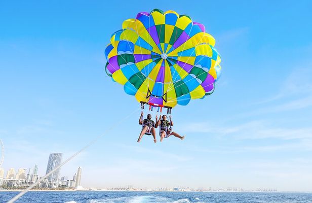 Dubai: Parasailing Adventure on the Beach