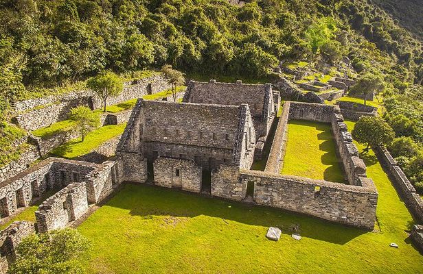 4 Days Guided Tour in Choquequirao Peru